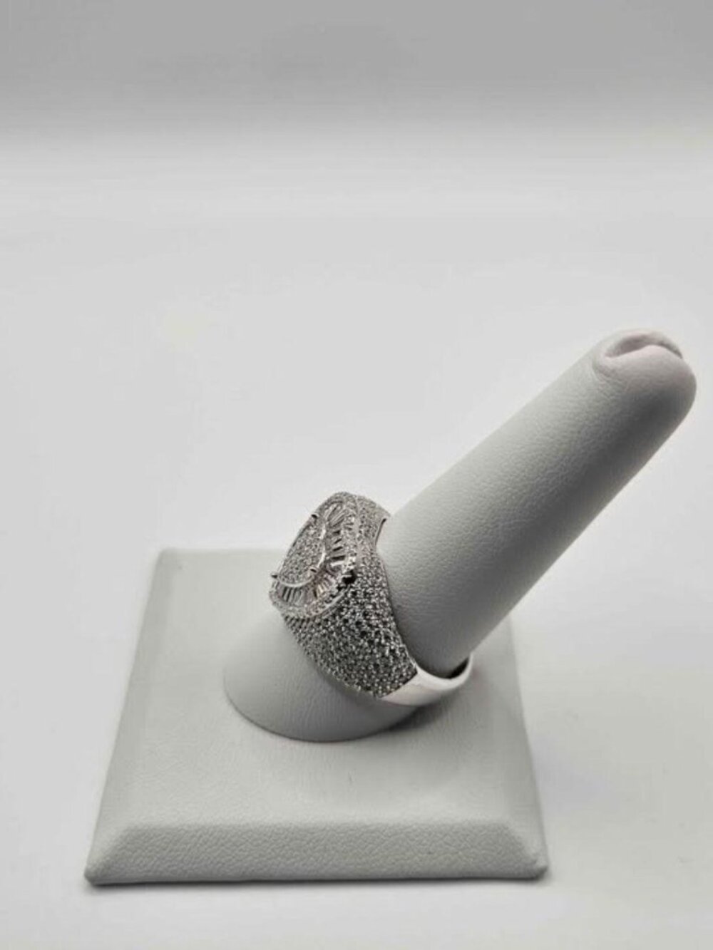 .925 Sterling Silver Heart Ring - Size 6 - Picture 2 of 5